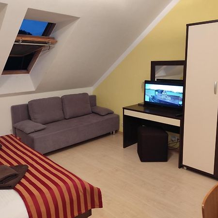 Apartman Liptov - Hotel Bešeňová Dış mekan fotoğraf